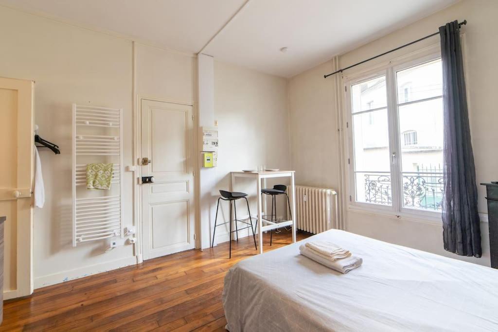 La Belle Pause - Studio Auxerre Proche Parking Ngoại thất bức ảnh